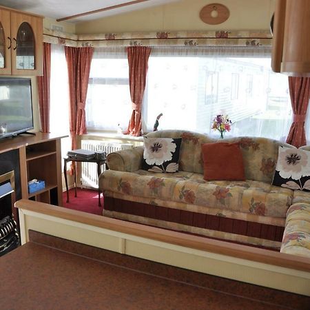 Caravan 8 Berth With Private Fishing Hotel Линкълн Екстериор снимка