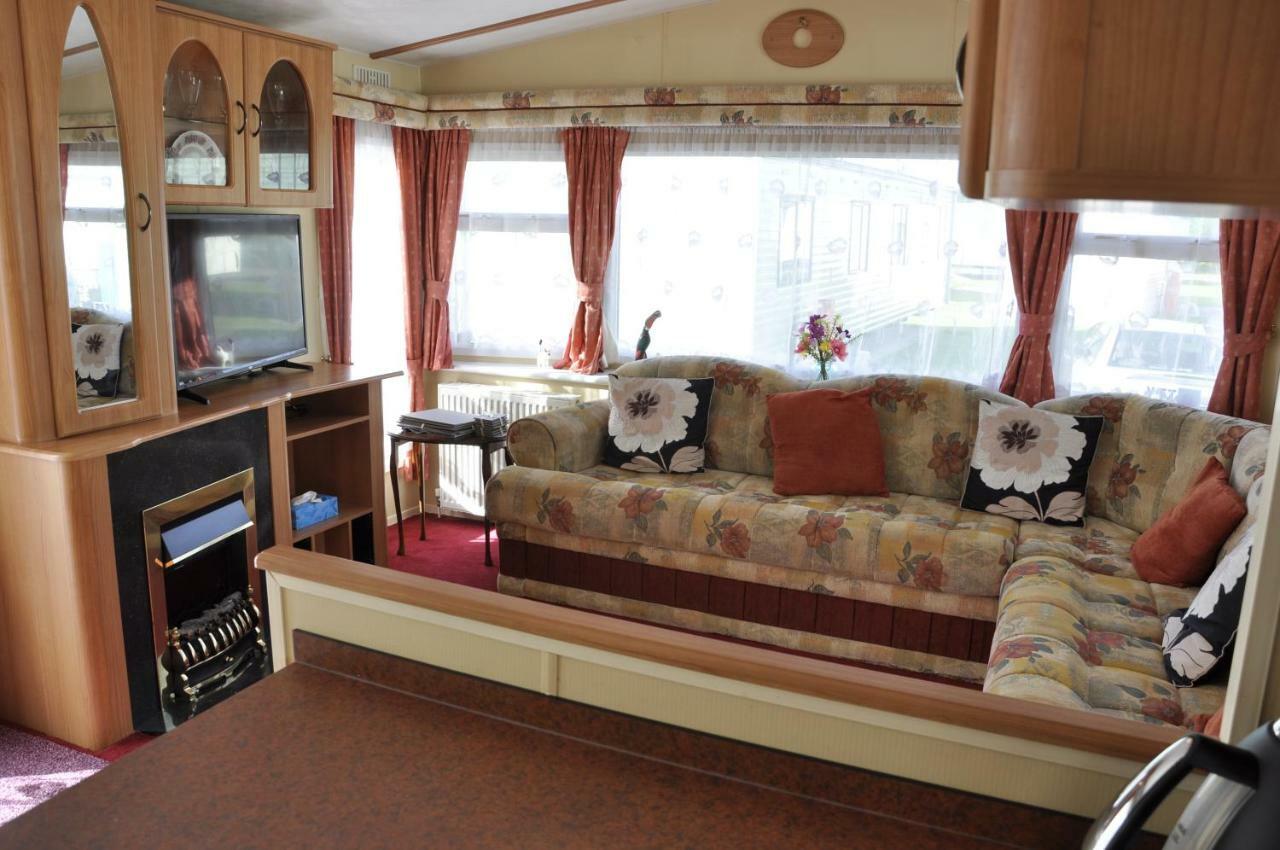 Caravan 8 Berth With Private Fishing Hotel Линкълн Екстериор снимка