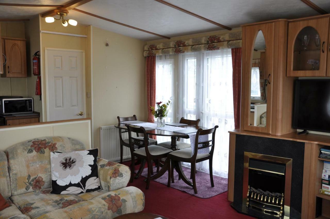 Caravan 8 Berth With Private Fishing Hotel Линкълн Екстериор снимка